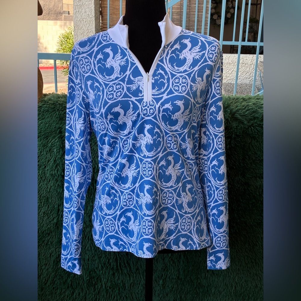 J. McLaughlin Medium Celtic Dragon Catalina Cloth Quarter Zip Top